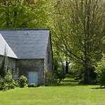 Le Manoir De La Fieffe Bed & Breakfast 4*