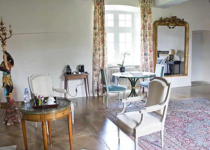 ベッド・アンド・ブレックファスト ル マノワール ド ラ フィフィ