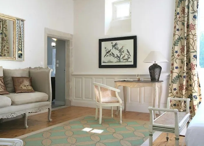 ベッド・アンド・ブレックファスト ル マノワール ド ラ フィフィ シェルブール・アン・コタンタン