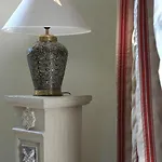 Le Manoir De La Fieffe Bed & Breakfast 4*