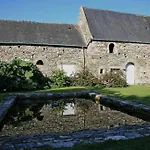 Bed & Breakfast Le Manoir De La Fieffe 4*