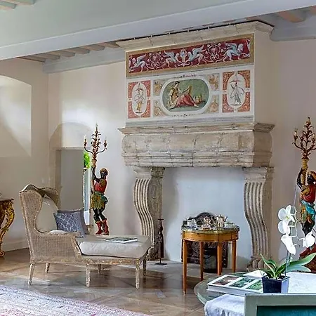 Bed & Breakfast Le Manoir De La Fieffe 4*