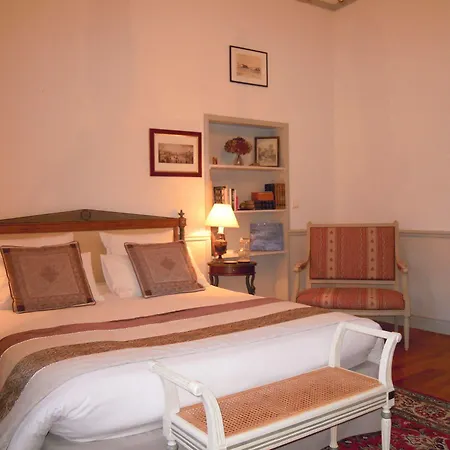 Le Manoir De La Fieffe Couette-café 3*